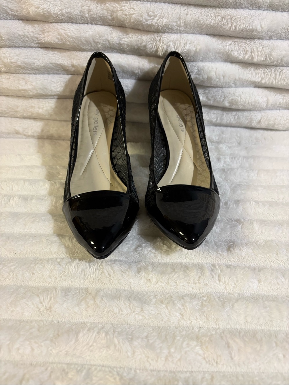 Andrew Geller Black Pointed Toe Patent & Mesh Heels 7.5M